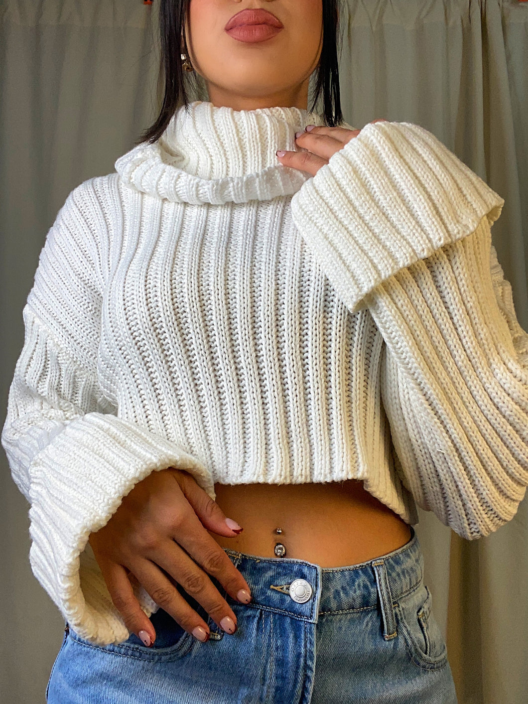Sophia Crop Sweater (Ivory)